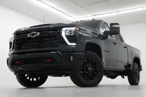 Gray 2026 Chevrolet Silverado 2500HD LT for sale in Clinton, MO