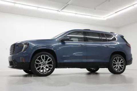 Photos of 2026 GMC Acadia AWD Denali Ultimate for sale in Clinton, MO at Jim Falk Motors