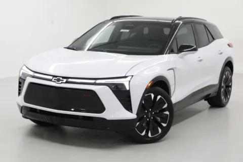 More photos of 2026 Chevrolet Blazer EV FWD RS at Jim Falk Motors, MO