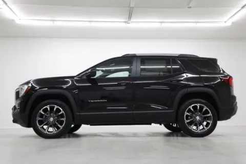 Another view of 2026 GMC Terrain AWD Elevation for sale in Clinton, MO at Jim Falk Motors