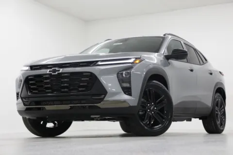 Gray 2026 Chevrolet Trax ACTIV for sale in Clinton, MO