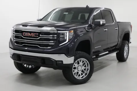 More photos of 2026 GMC Sierra 1500 SLT at Jim Falk Motors, MO