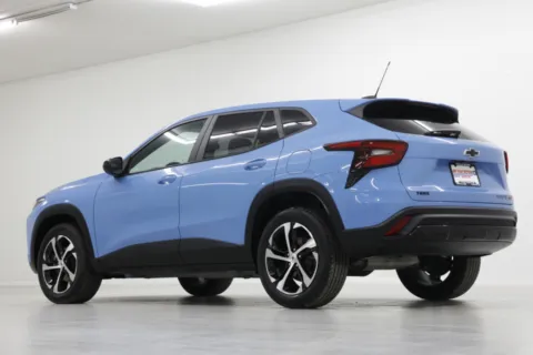 More photos of 2024 Chevrolet Trax 1RS at Jim Falk Motors, MO