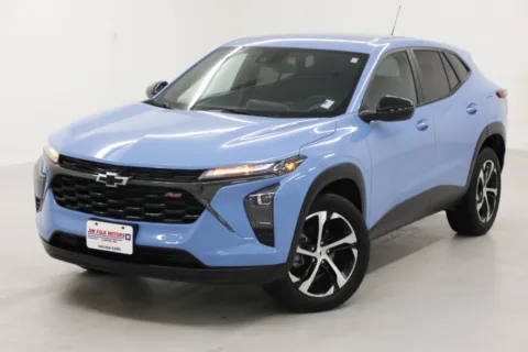 Blue 2024 Chevrolet Trax 1RS for sale in Clinton, MO