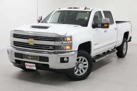 More photos of 2018 Chevrolet Silverado 2500HD LTZ at Jim Falk Motors, MO