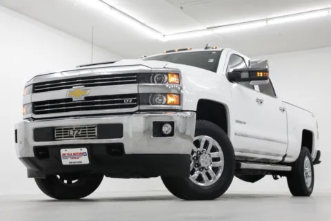 White 2018 Chevrolet Silverado 2500HD LTZ for sale in Clinton, MO