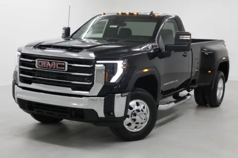 More photos of 2026 GMC Sierra 3500HD DRW SLE at Jim Falk Motors, MO