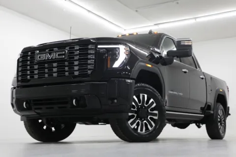 Black 2026 GMC Sierra 2500HD Denali Ultimate for sale in Clinton, MO