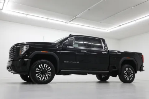 Photos of 2026 GMC Sierra 2500HD Denali Ultimate for sale in Clinton, MO at Jim Falk Motors