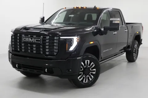 More photos of 2026 GMC Sierra 2500HD Denali Ultimate at Jim Falk Motors, MO