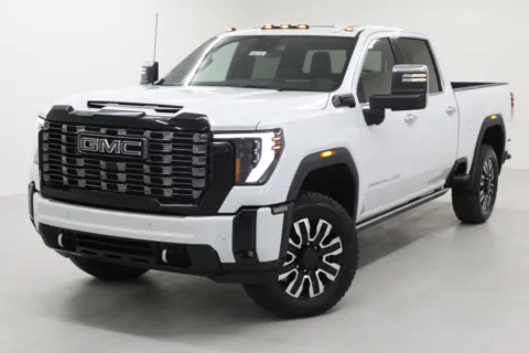 More photos of 2026 GMC Sierra 2500HD Denali Ultimate at Jim Falk Motors, MO