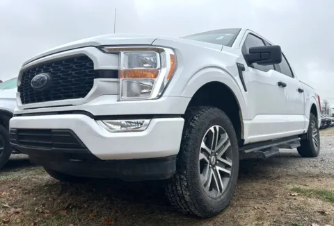 White 2021 Ford F-150 XL for sale in Clinton, MO