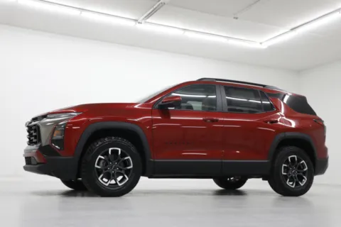 Photos of 2026 Chevrolet Equinox AWD ACTIV for sale in Clinton, MO at Jim Falk Motors