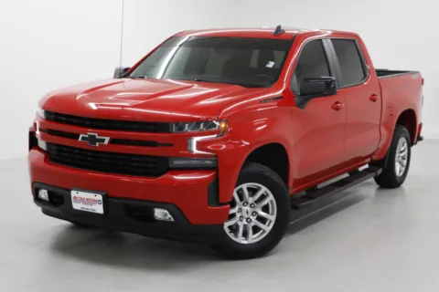 More photos of 2020 Chevrolet Silverado 1500 RST at Jim Falk Motors, MO