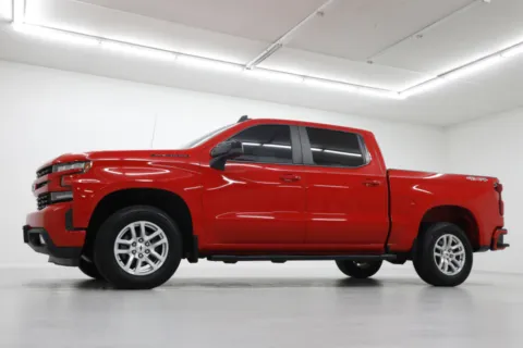 Photos of 2020 Chevrolet Silverado 1500 RST for sale in Clinton, MO at Jim Falk Motors