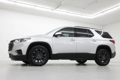 Photos of 2020 Chevrolet Traverse RS for sale in Clinton, MO at Jim Falk Motors