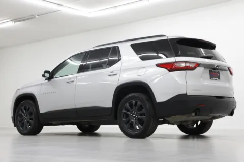 More photos of 2020 Chevrolet Traverse RS at Jim Falk Motors, MO