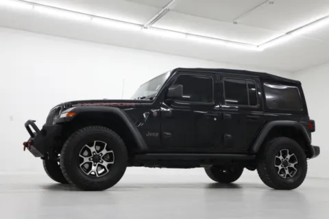 Photos of 2018 Jeep Wrangler Unlimited Rubicon for sale in Clinton, MO at Jim Falk Motors