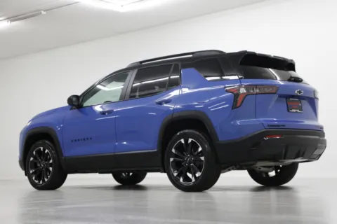 More photos of 2025 Chevrolet Equinox AWD RS at Jim Falk Motors, MO