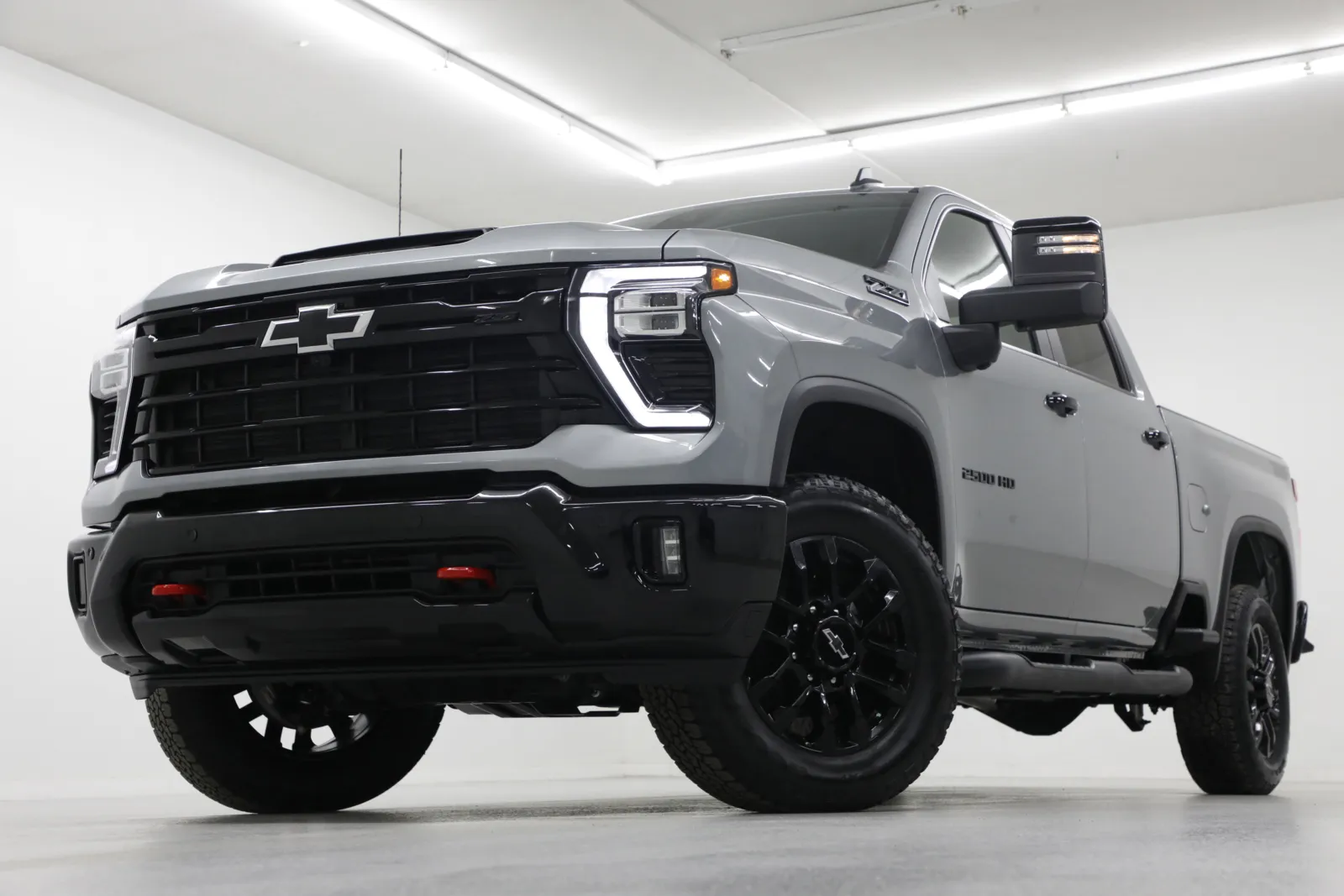 Gray 2026 Chevrolet Silverado 2500HD LT for sale in Clinton, MO