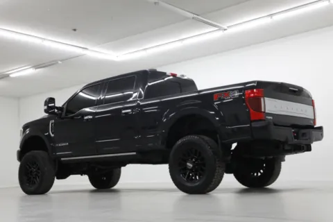 More photos of 2020 Ford Super Duty F-250 SRW Limited at Jim Falk Motors, MO