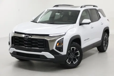 More photos of 2026 Chevrolet Equinox AWD ACTIV at Jim Falk Motors, MO