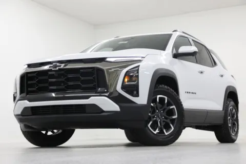 White 2026 Chevrolet Equinox AWD ACTIV for sale in Clinton, MO