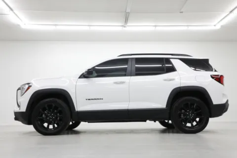 Another view of 2026 GMC Terrain FWD Elevation for sale in Clinton, MO at Jim Falk Motors