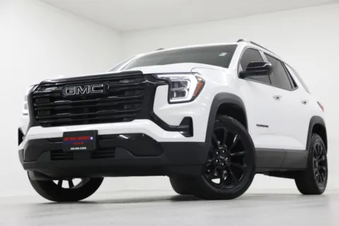 White 2026 GMC Terrain FWD Elevation for sale in Clinton, MO