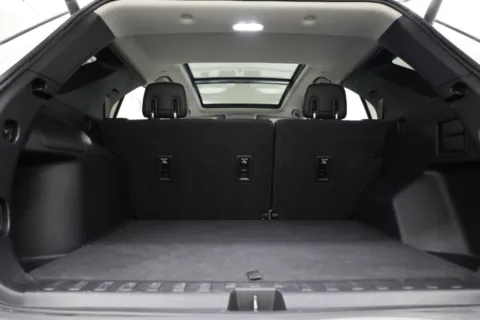 More photos of 2018 Chevrolet Equinox Premier at Jim Falk Motors, MO