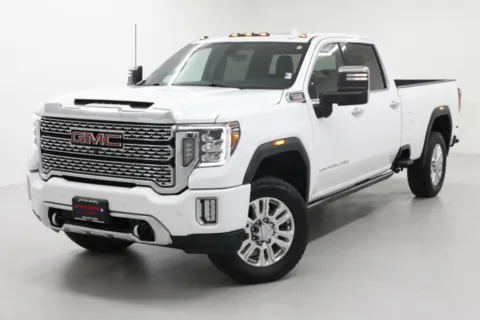 More photos of 2022 GMC Sierra 3500HD Denali at Jim Falk Motors, MO