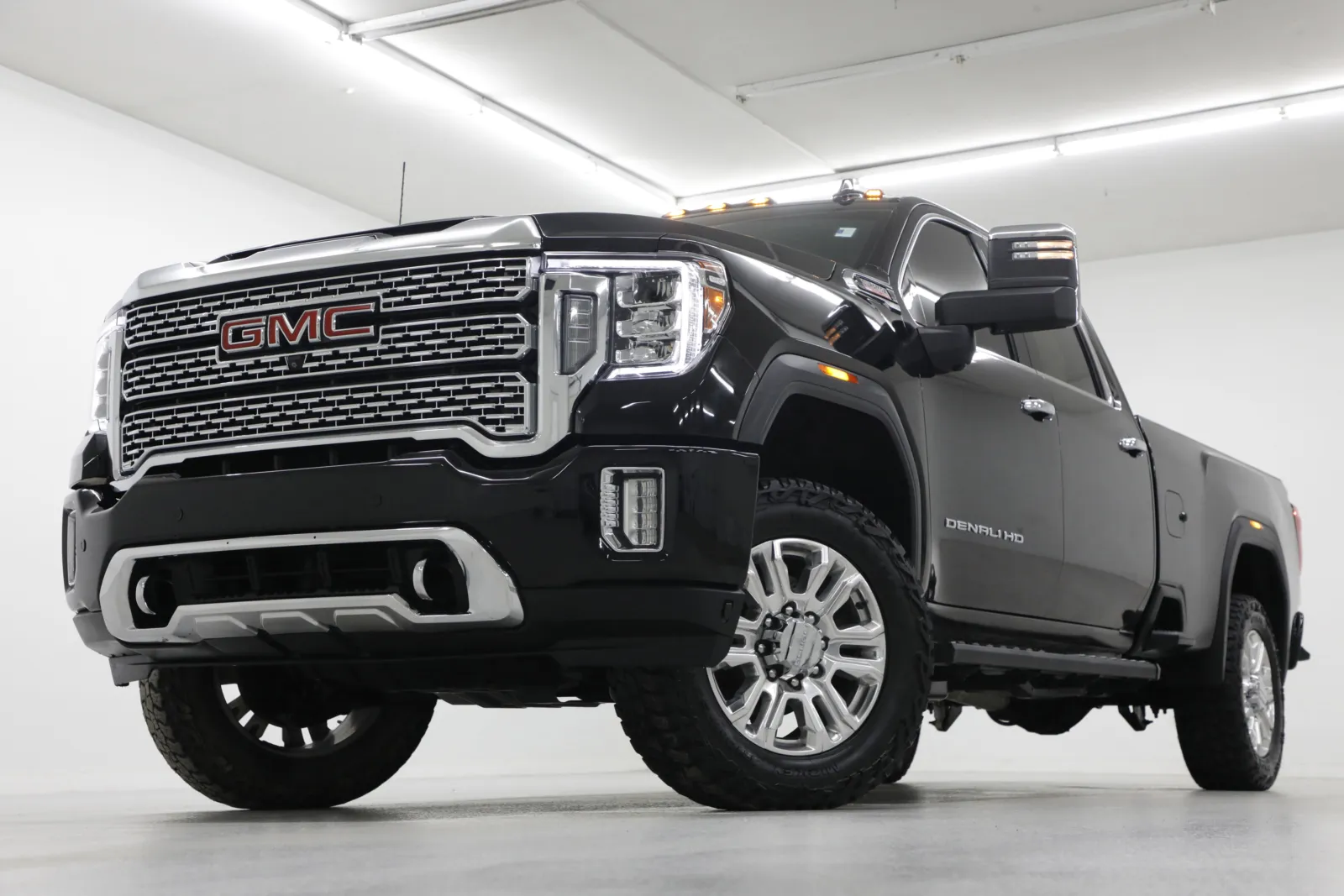 Black 2020 GMC Sierra 3500HD Denali for sale in Clinton, MO