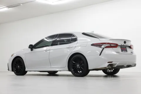 More photos of 2023 Toyota Camry Hybrid XSE at Jim Falk Motors, MO