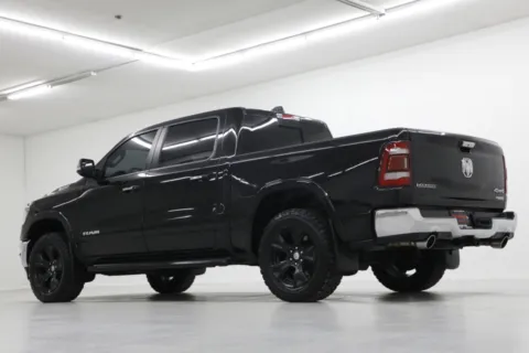 More photos of 2019 Ram 1500 Laramie at Jim Falk Motors, MO