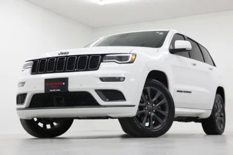 Photos of 2019 Jeep Grand Cherokee High Altitude for sale in Clinton, MO at Jim Falk Motors