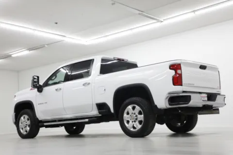 More photos of 2022 Chevrolet Silverado 2500HD LTZ at Jim Falk Motors, MO
