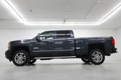 Another view of 2018 Chevrolet Silverado 2500HD High Country for sale in Clinton, MO at Jim Falk Motors