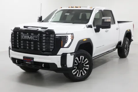 More photos of 2026 GMC Sierra 2500HD Denali Ultimate at Jim Falk Motors, MO
