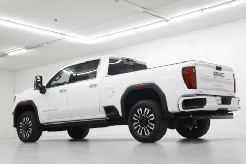 More photos of 2026 GMC Sierra 2500HD Denali Ultimate at Jim Falk Motors, MO