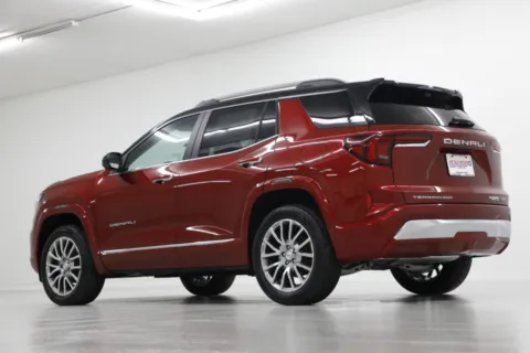More photos of 2026 GMC Terrain AWD Denali at Jim Falk Motors, MO