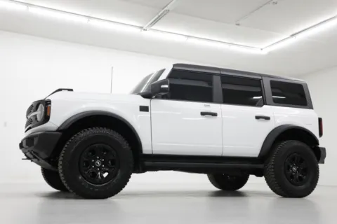 Photos of 2022 Ford Bronco Wildtrak for sale in Clinton, MO at Jim Falk Motors