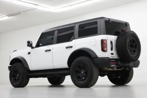 More photos of 2022 Ford Bronco Wildtrak at Jim Falk Motors, MO