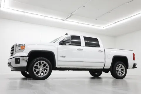 Photos of 2015 GMC Sierra 1500 SLT for sale in Clinton, MO at Jim Falk Motors
