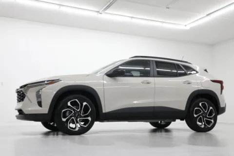 Photos of 2026 Chevrolet Trax 2RS for sale in Clinton, MO at Jim Falk Motors