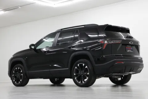 More photos of 2026 Chevrolet Equinox AWD RS at Jim Falk Motors, MO