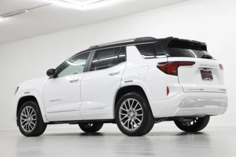 More photos of 2026 GMC Terrain AWD Denali at Jim Falk Motors, MO