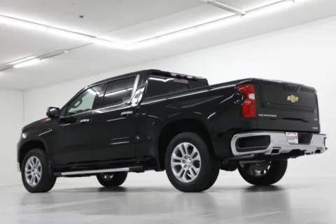 More photos of 2026 Chevrolet Silverado 1500 LTZ at Jim Falk Motors, MO