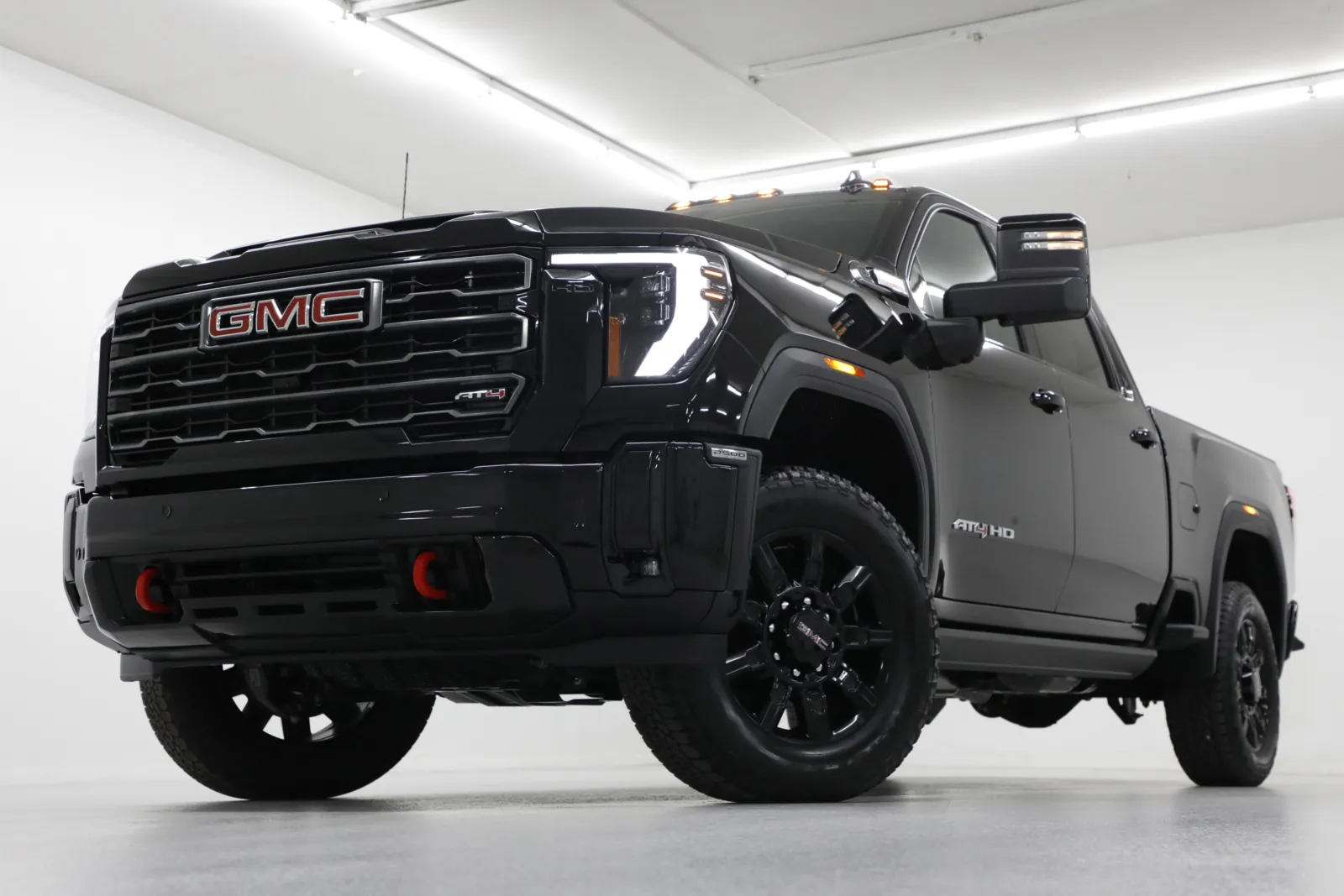 2026 GMC Sierra 2500HD AT4's photo