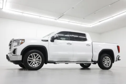 Photos of 2019 GMC Sierra 1500 SLT for sale in Clinton, MO at Jim Falk Motors