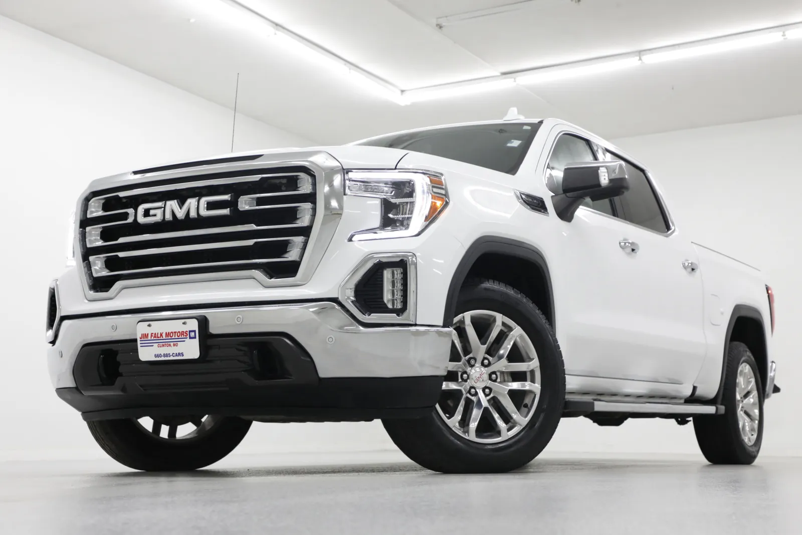 2019 GMC Sierra 1500 SLT's photo